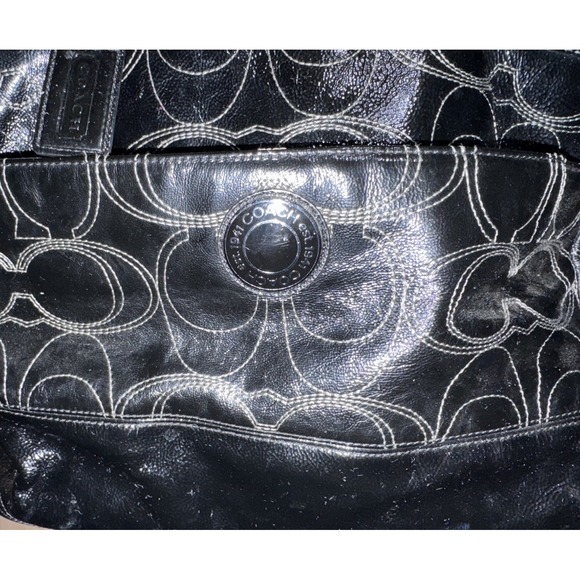 Coach Bag F19256 Signature Stitched Black Patent Lg. Leather Diaper Tote Laptop - Picture 2 of 9